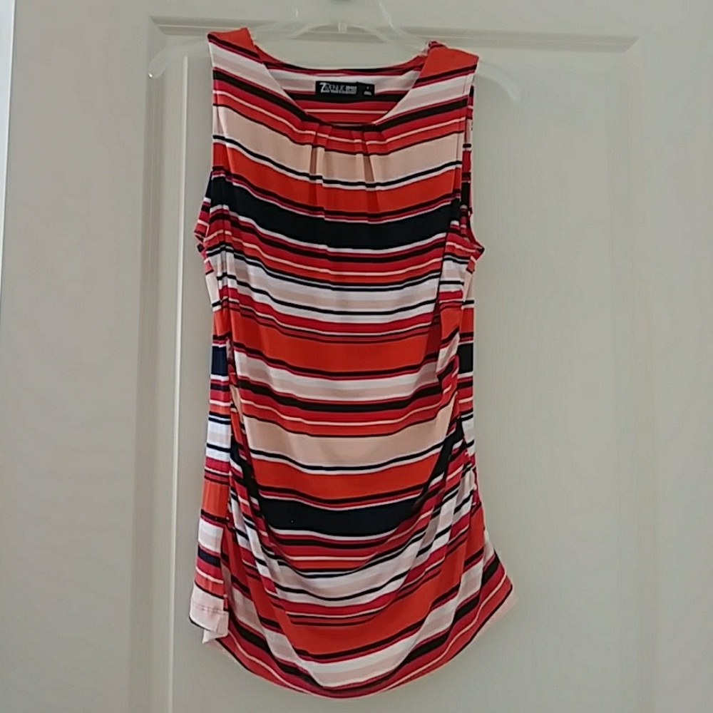 New York & Company sleevless top